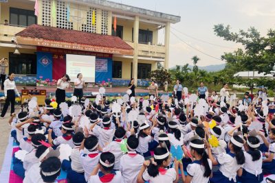 Liên Đội tổ chức chương trình “Em yêu lịch sử Việt Nam” Kỷ niệm 70 năm chiến thắng điện biên phủ.